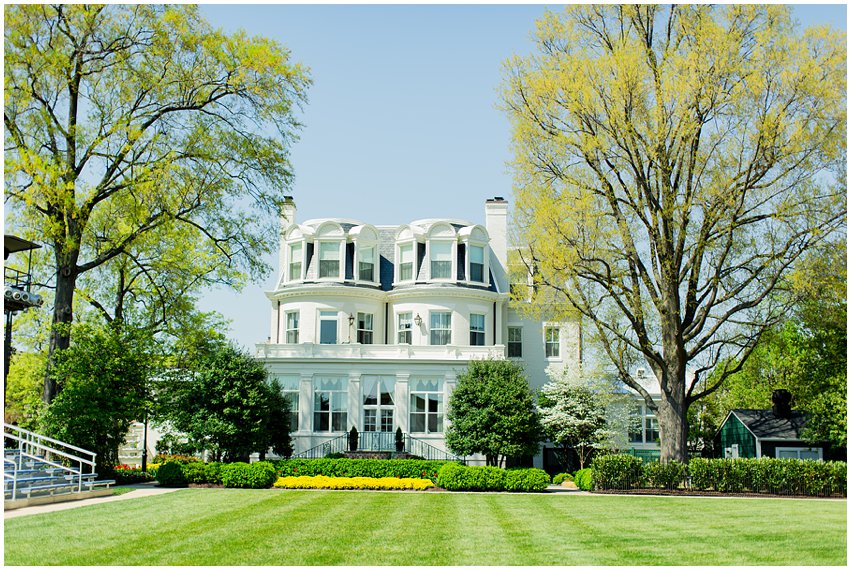 Virginia Wedding Springfield Catholic Mass Classic Vintage Traditional Classy Elegant Marine Barracks Reception