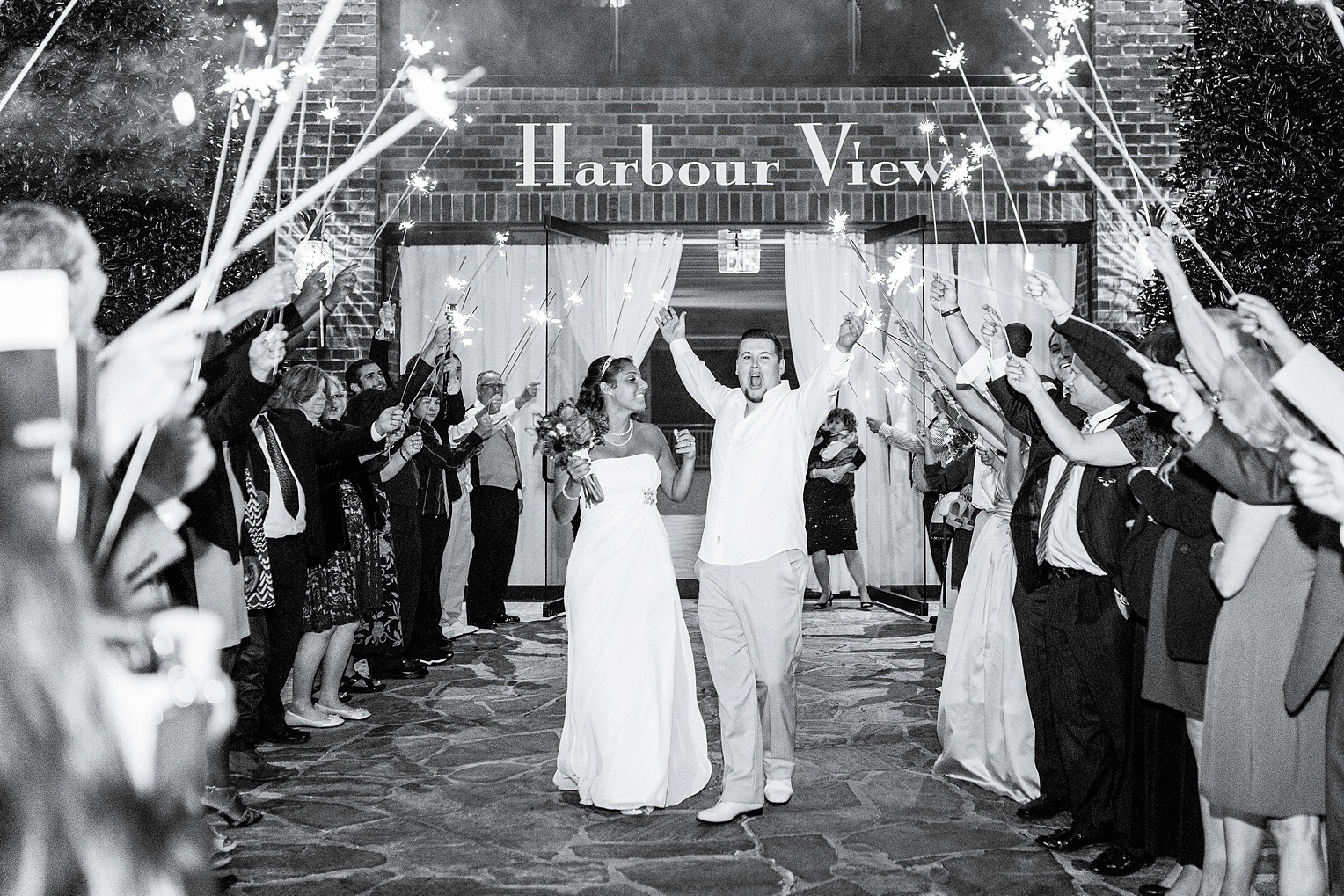 Megan Kelsey Photography | Harbour View Wedding | Waterfront Occoquan Wedding Venue | Northern Virginia Wedding Photographer