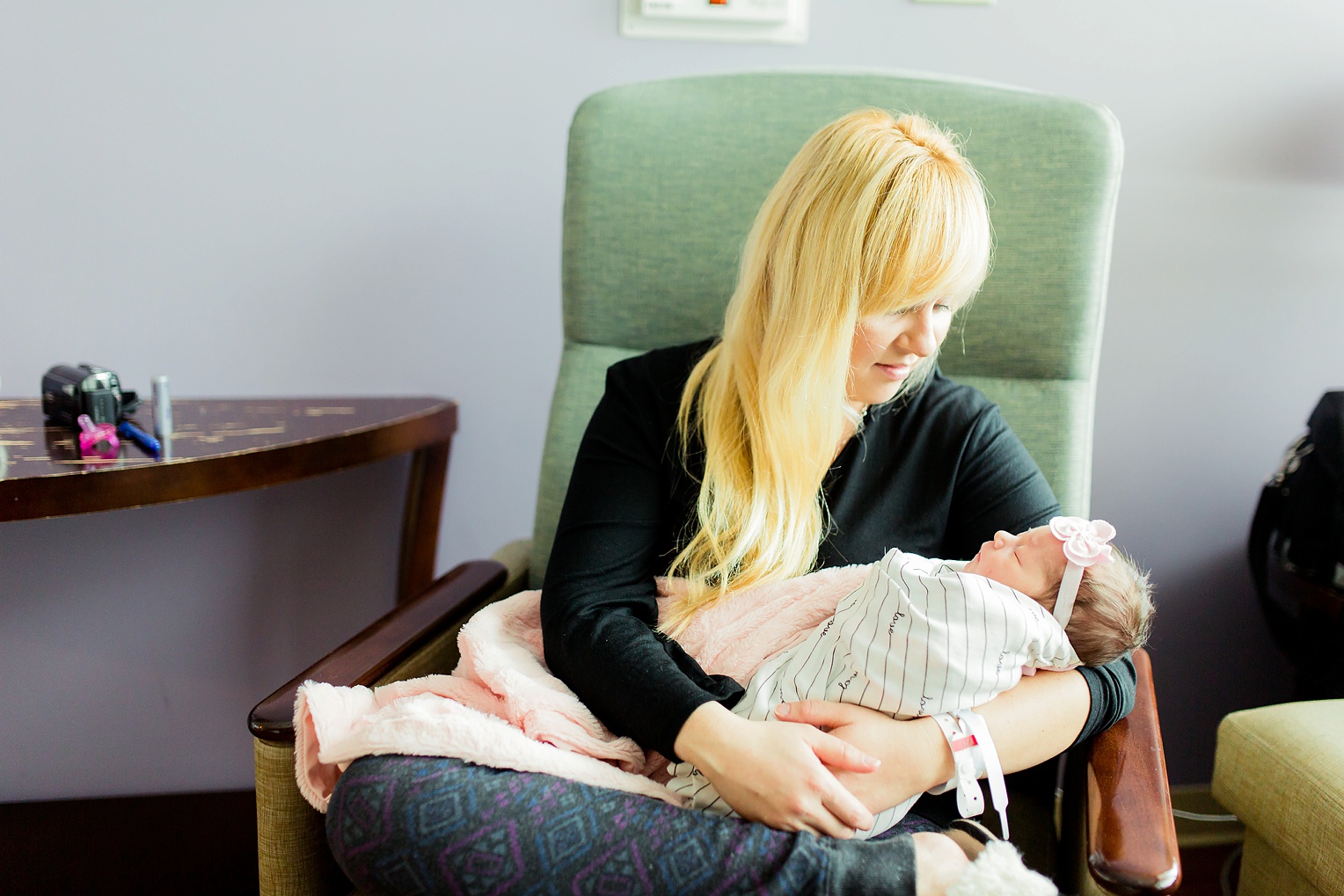 Northern Virginia Newborn Lifestyle Photography