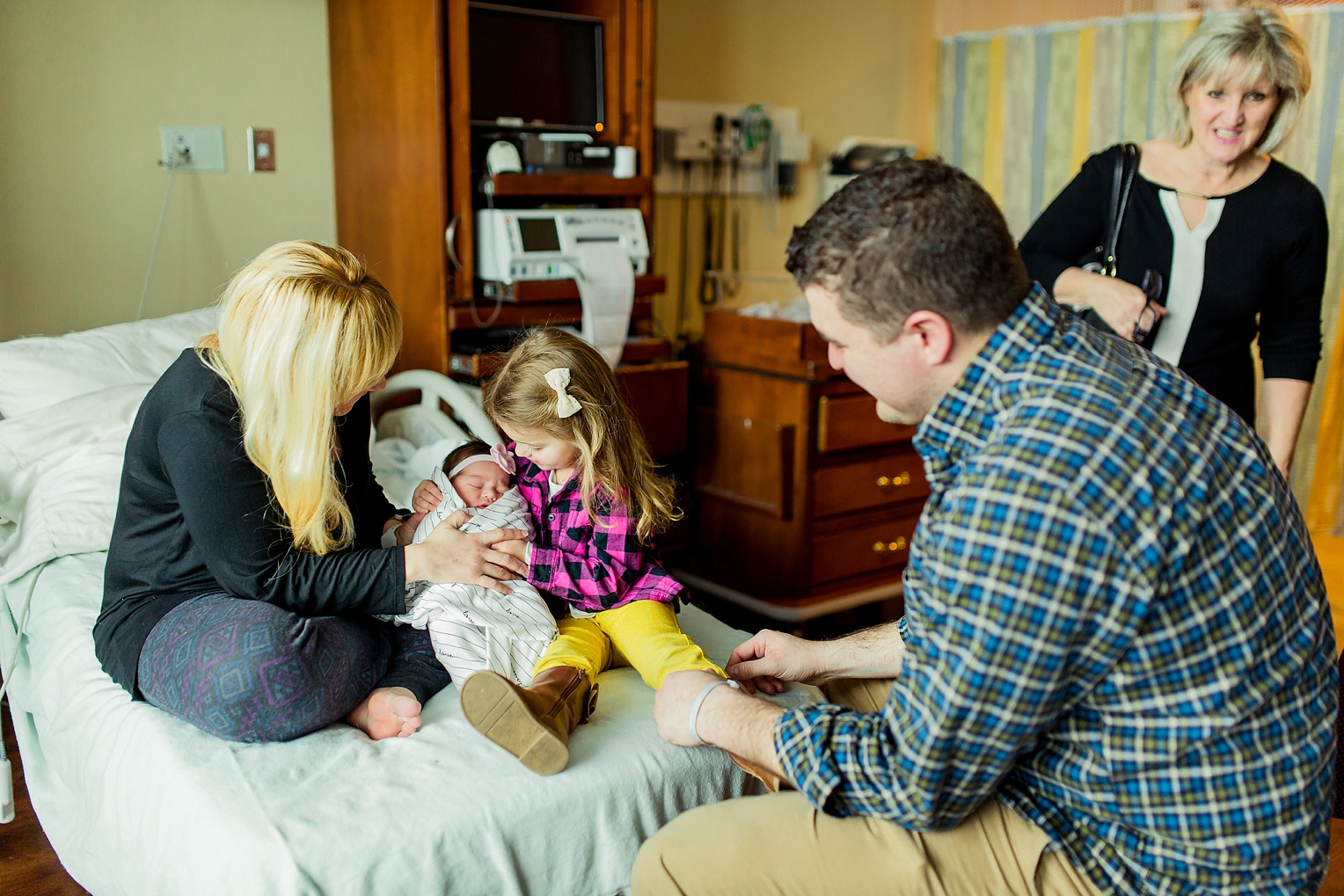 Northern Virginia Newborn Lifestyle Photography