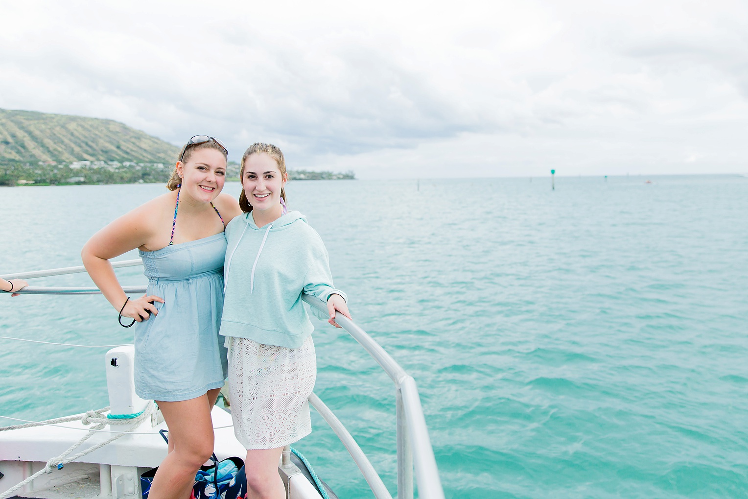 Megan Kelsey Photography Hawaii Oahu Byodo Temple Diamondhead Hike Waikiki Pearl Harbor-0790.jpg