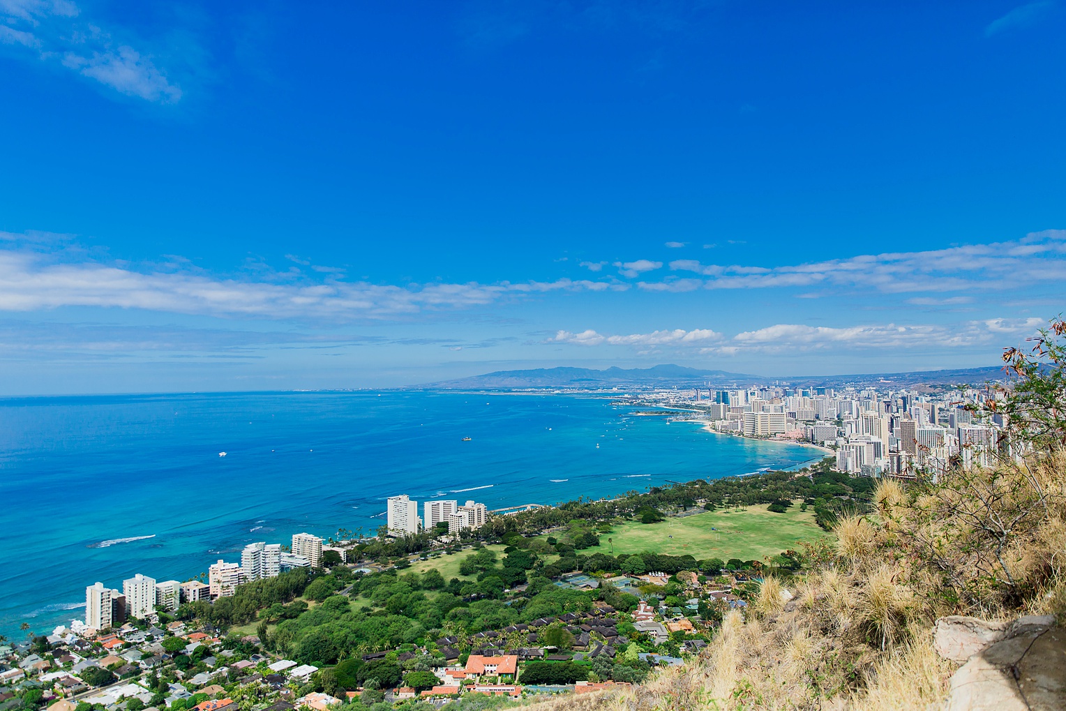 Megan Kelsey Photography Hawaii Oahu Byodo Temple Diamondhead Hike Waikiki Pearl Harbor-1941.jpg