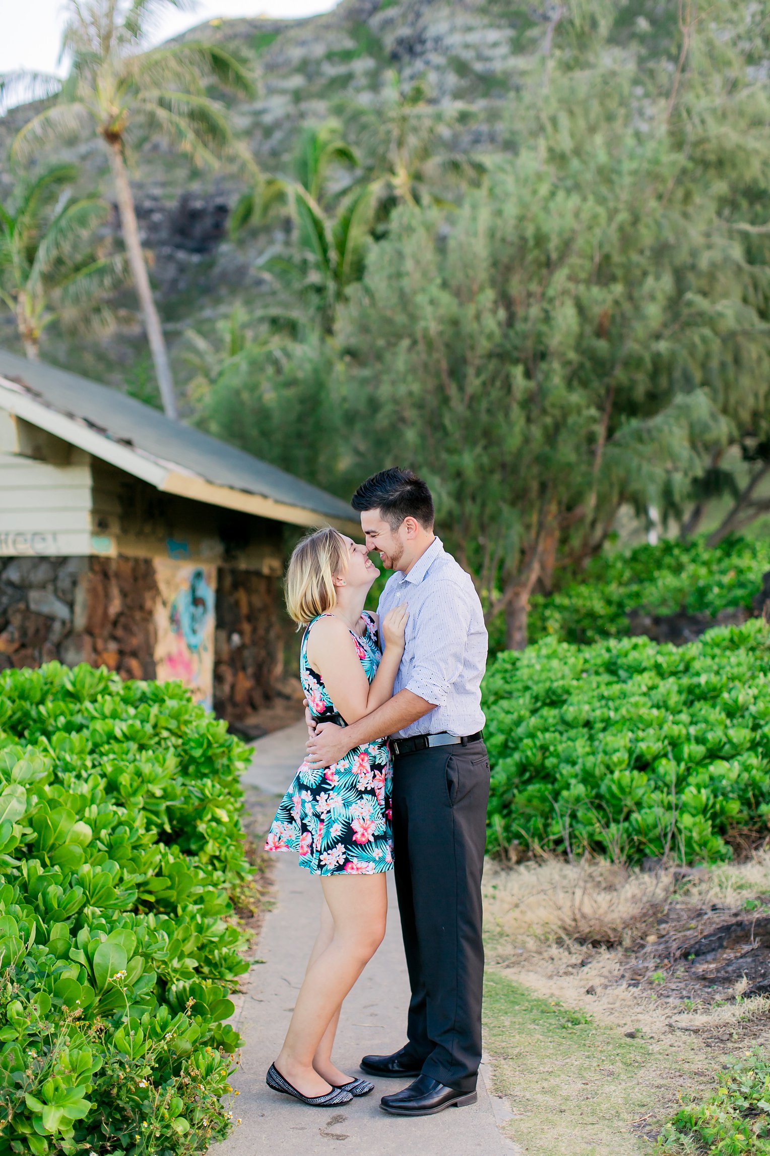 Oahu Engagement Photographer Hawaii Wedding Photographer_0016.jpg