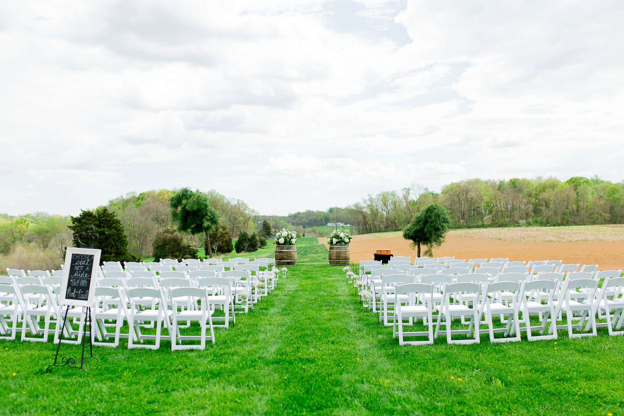 Spring Hill Manor Wedding Photos Maryland Wedding Photographer-110.jpg