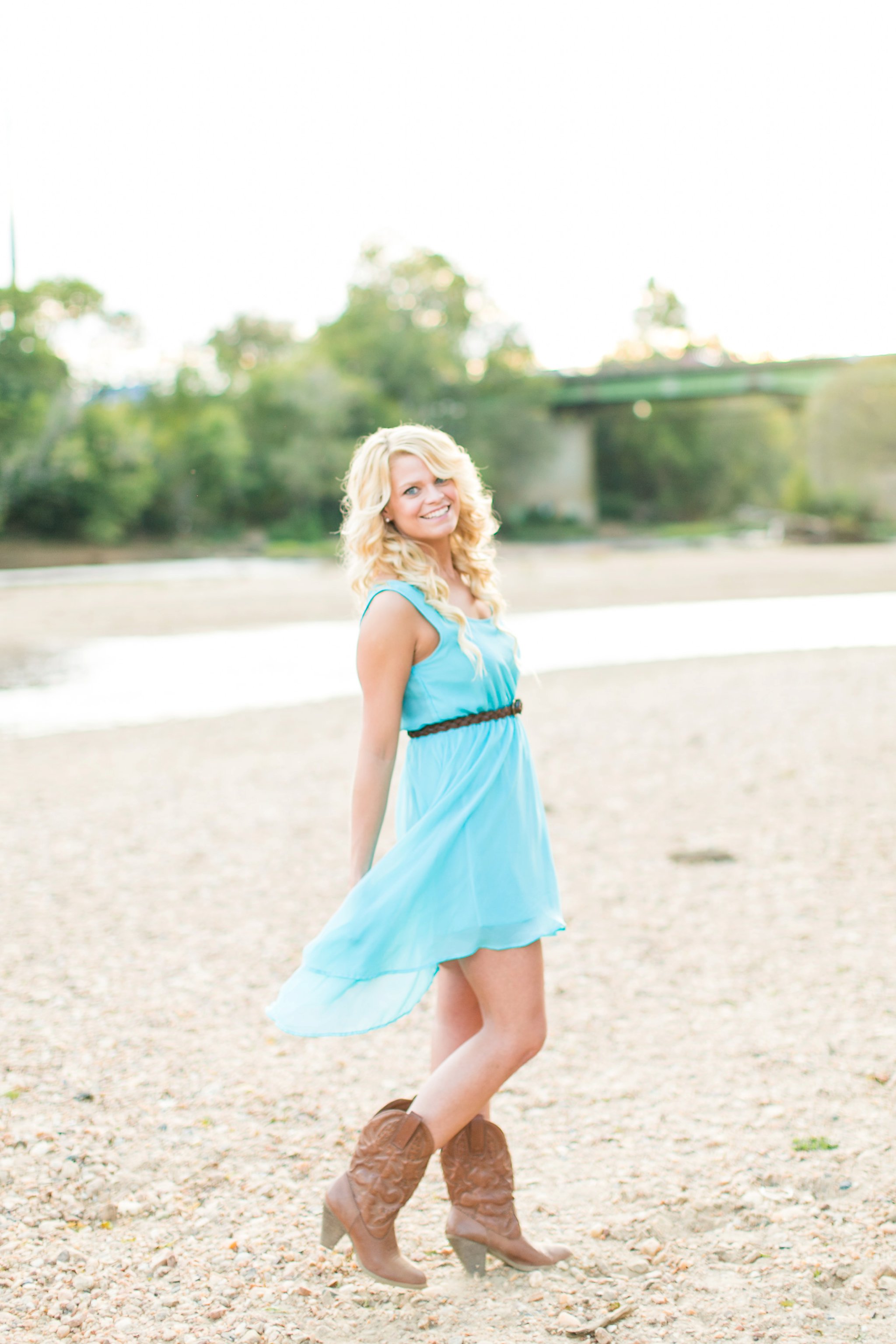 Fredericksburg Senior Photographer Mary Washington Megan Kelsey Photography-63.jpg