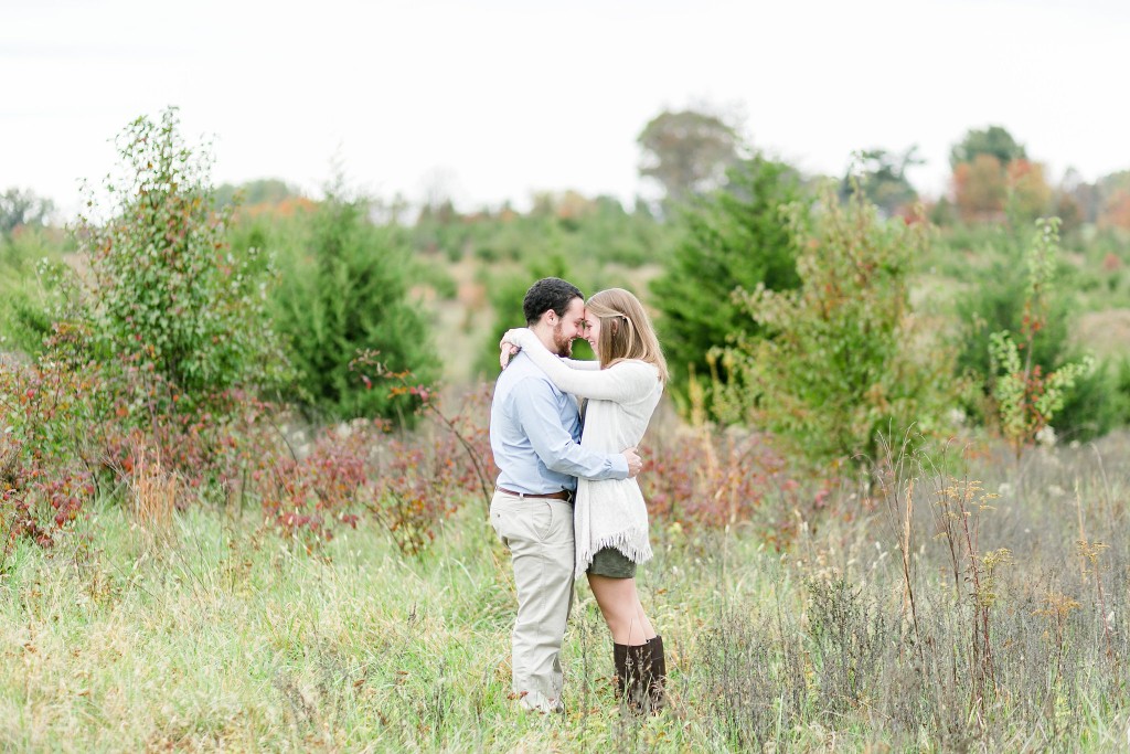 Leesburg Photographer 48 Fields Farm Rustic Fall Shoot Adam & Danielle Megan Kelsey Photography-1176