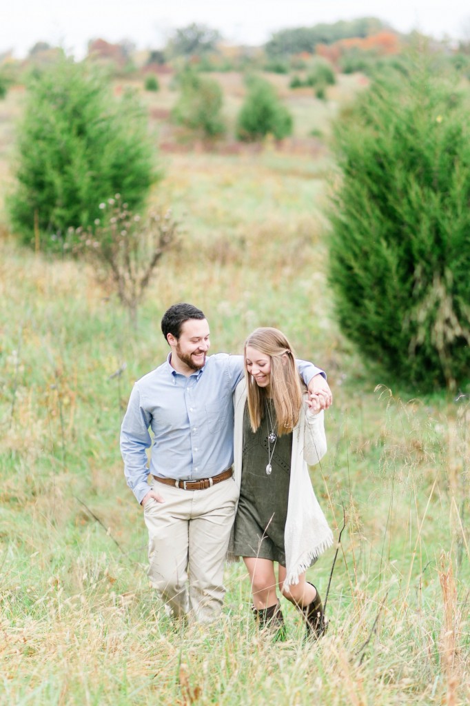 Leesburg Photographer 48 Fields Farm Rustic Fall Shoot Adam & Danielle Megan Kelsey Photography-1216