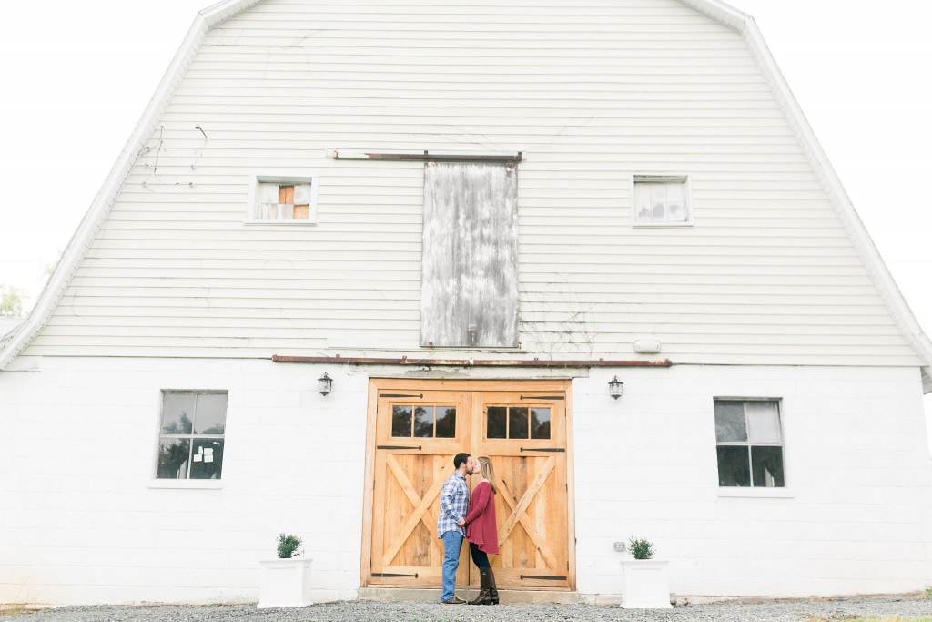 Leesburg Photographer 48 Fields Farm Rustic Fall Shoot Adam & Danielle Megan Kelsey Photography-1219