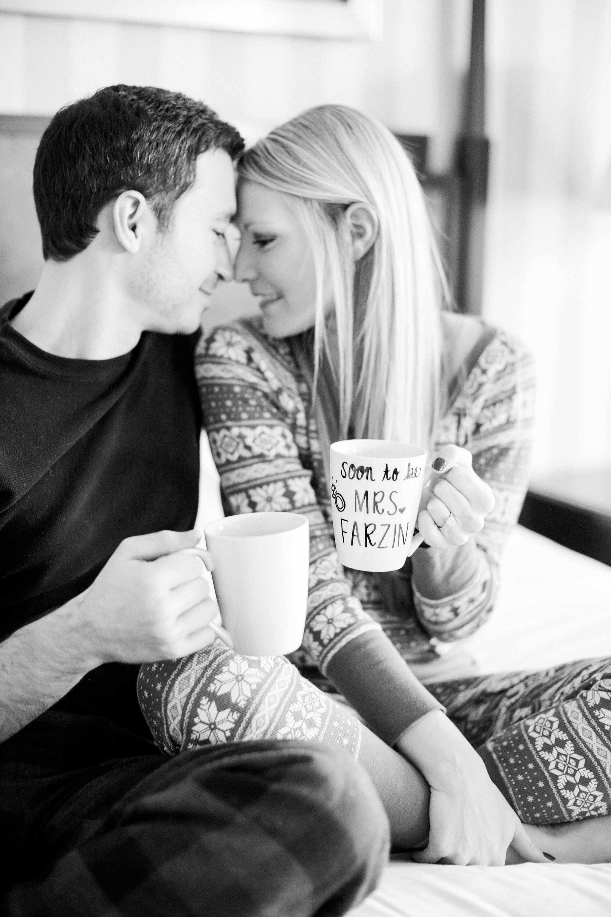 National Harbor Engagement Photos Gaylord Christmas Engagement Session Megan Kelsey Photography Heather & Matt