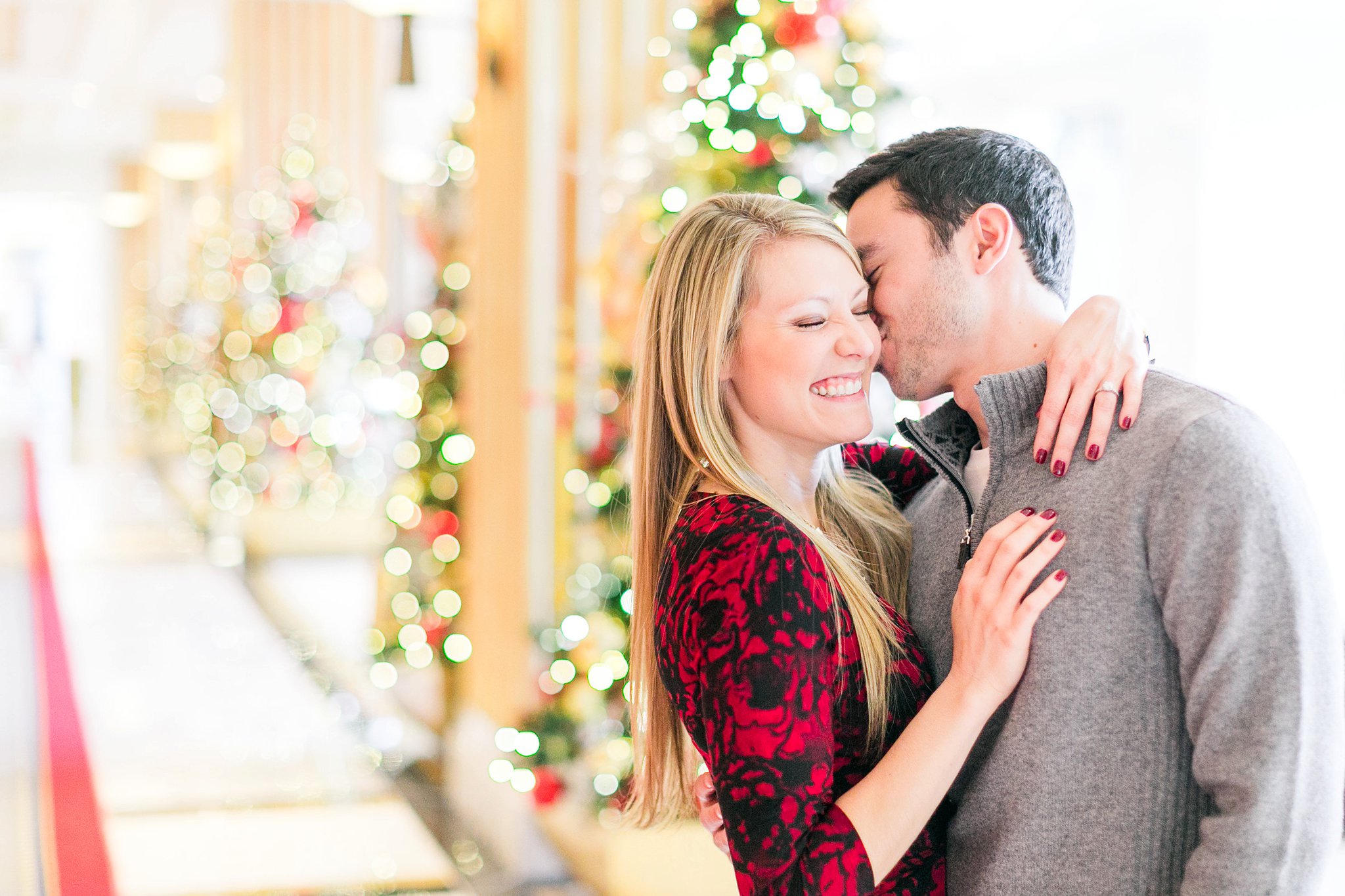 National Harbor Engagement Photos Gaylord Christmas Engagement Session Megan Kelsey Photography Heather & Matt