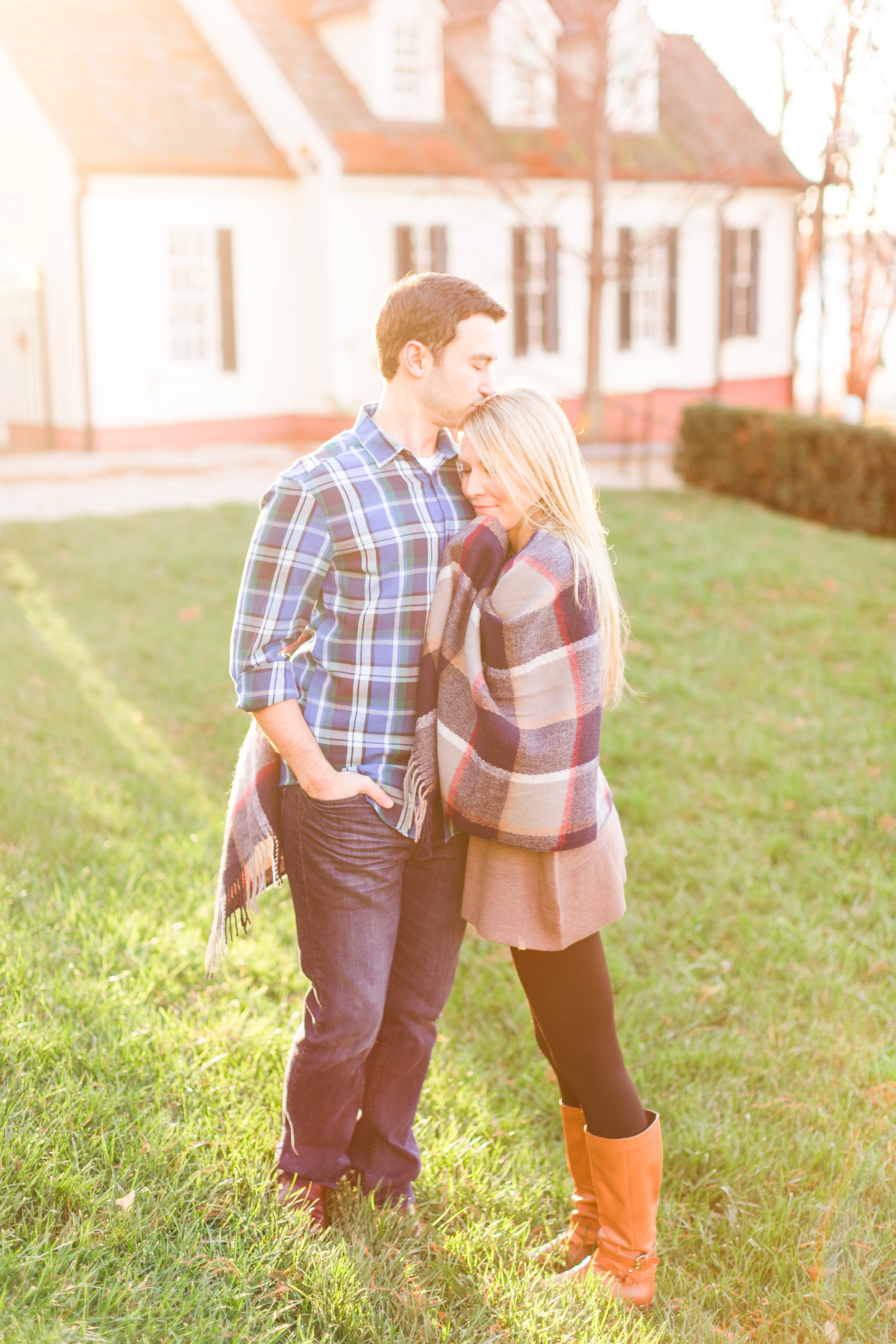 National Harbor Engagement Photos Gaylord Christmas Engagement Session Megan Kelsey Photography Heather & Matt