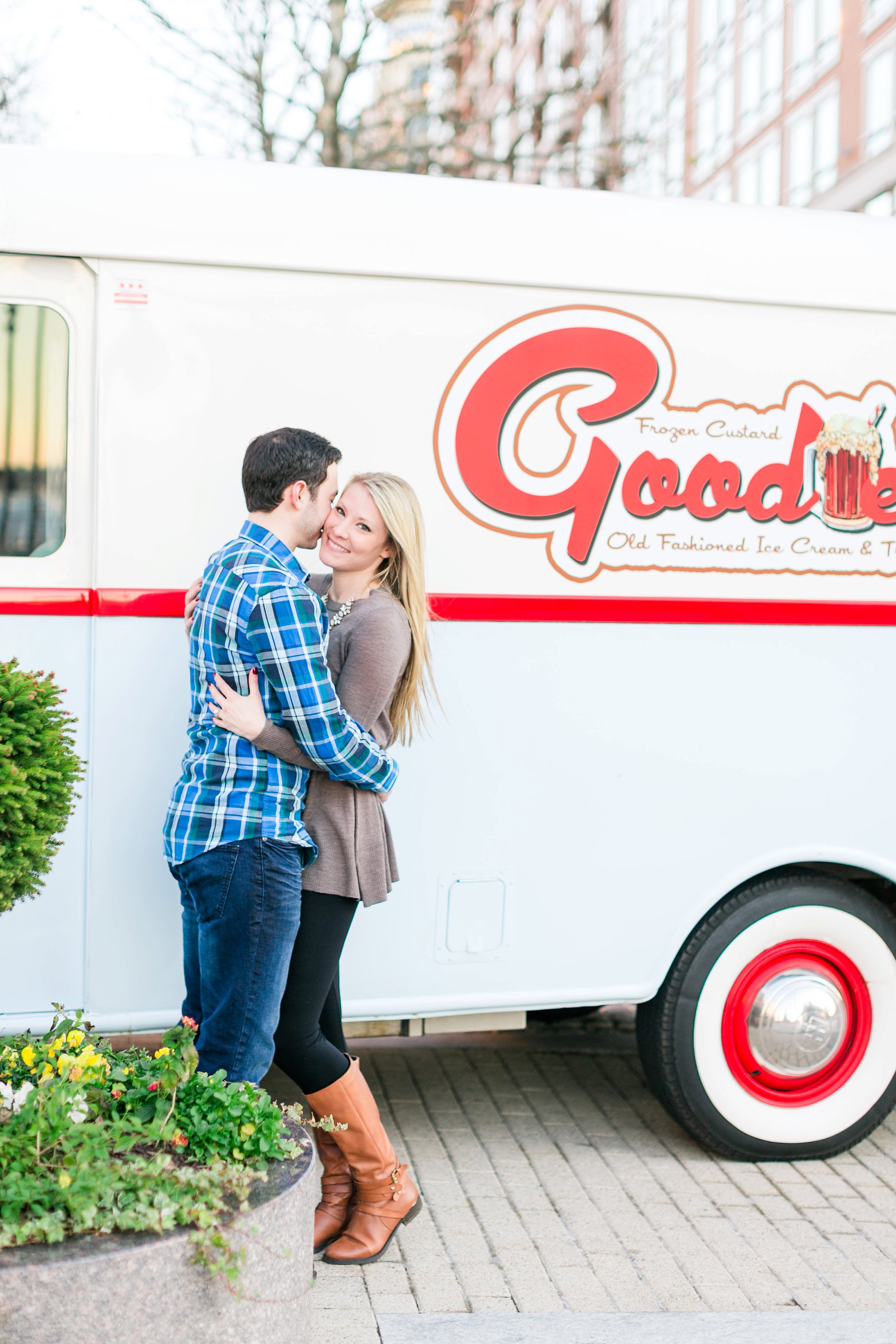 National Harbor Engagement Photos Gaylord Christmas Engagement Session Megan Kelsey Photography Heather & Matt