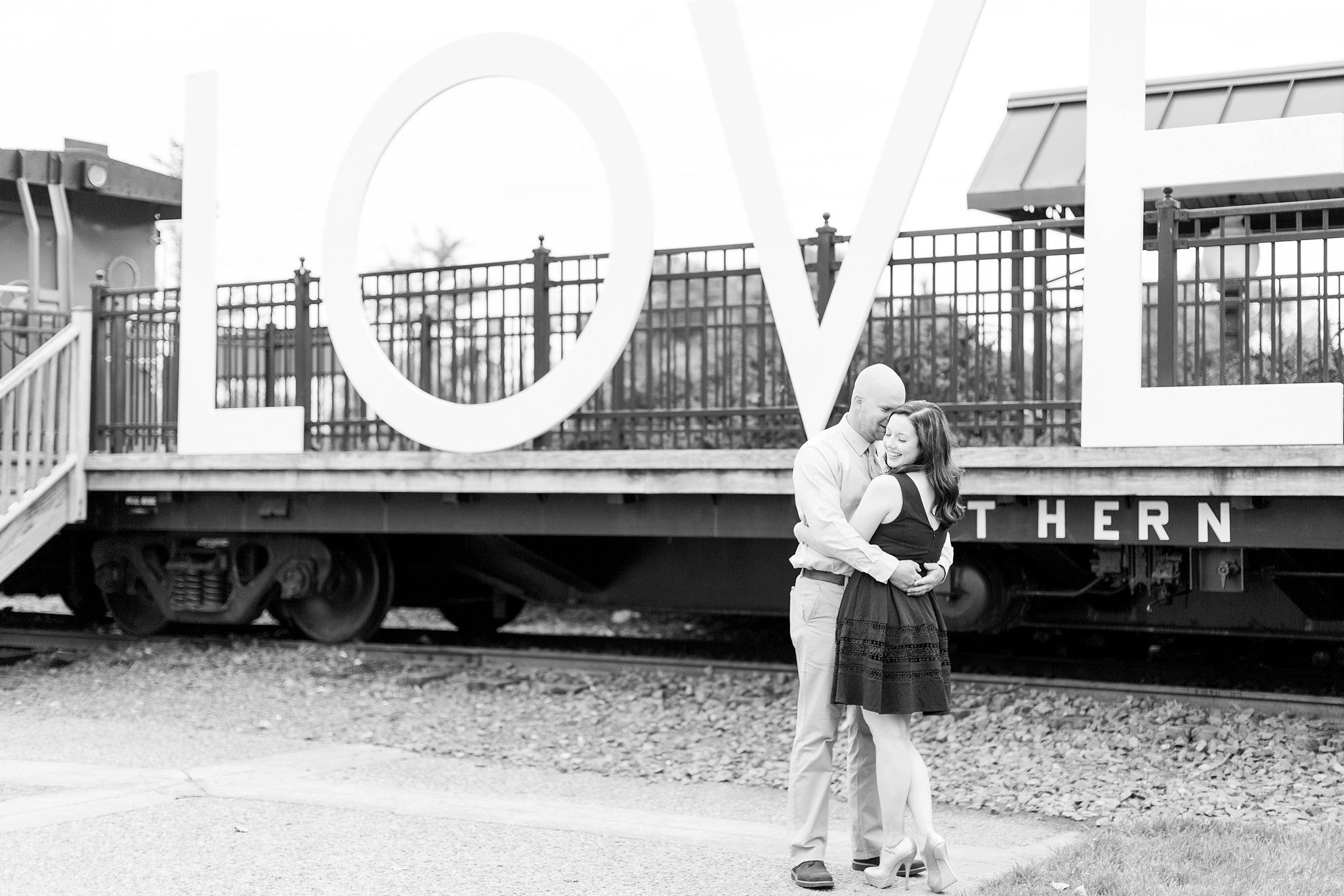 Old Town Manassas Battlefield Engagement Photos Virginia Wedding Photographer Jessica & Jason-13.jpg