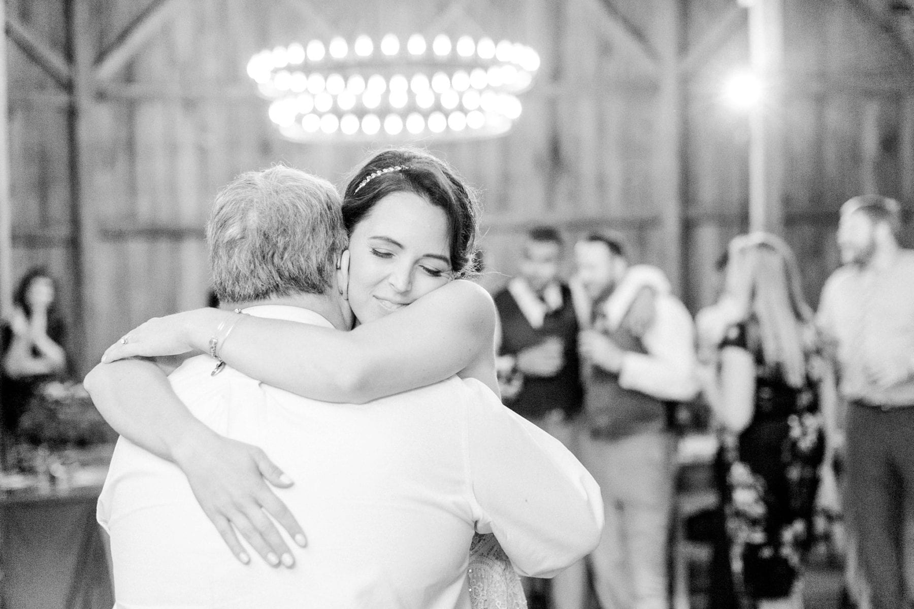 Tranquility Farm Wedding Photos Leesburg Wedding Photographer Megan Kelsey Photography Virginia Wedding Photographer Matt & Colleen-190.jpg