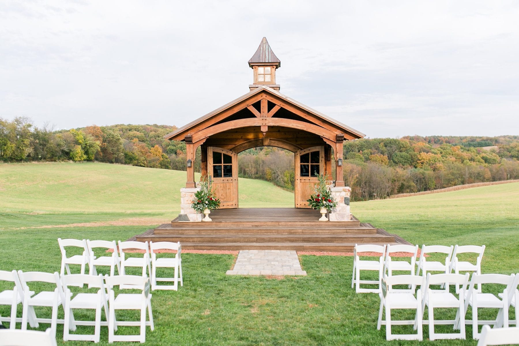 Wyndridge Farm Wedding Photos Dallastown Pennsylvania Wedding Photographer Megan Kelsey Photography Heather & Matt-473.jpg