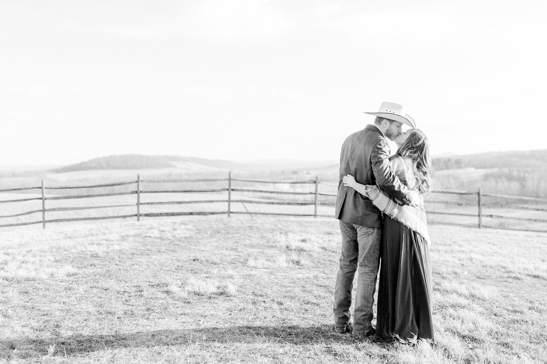 Sky Meadows State Park Photos Delaplane Virginia Photographer Megan Kelsey Photography Kaitlyn & Josh-92.jpg