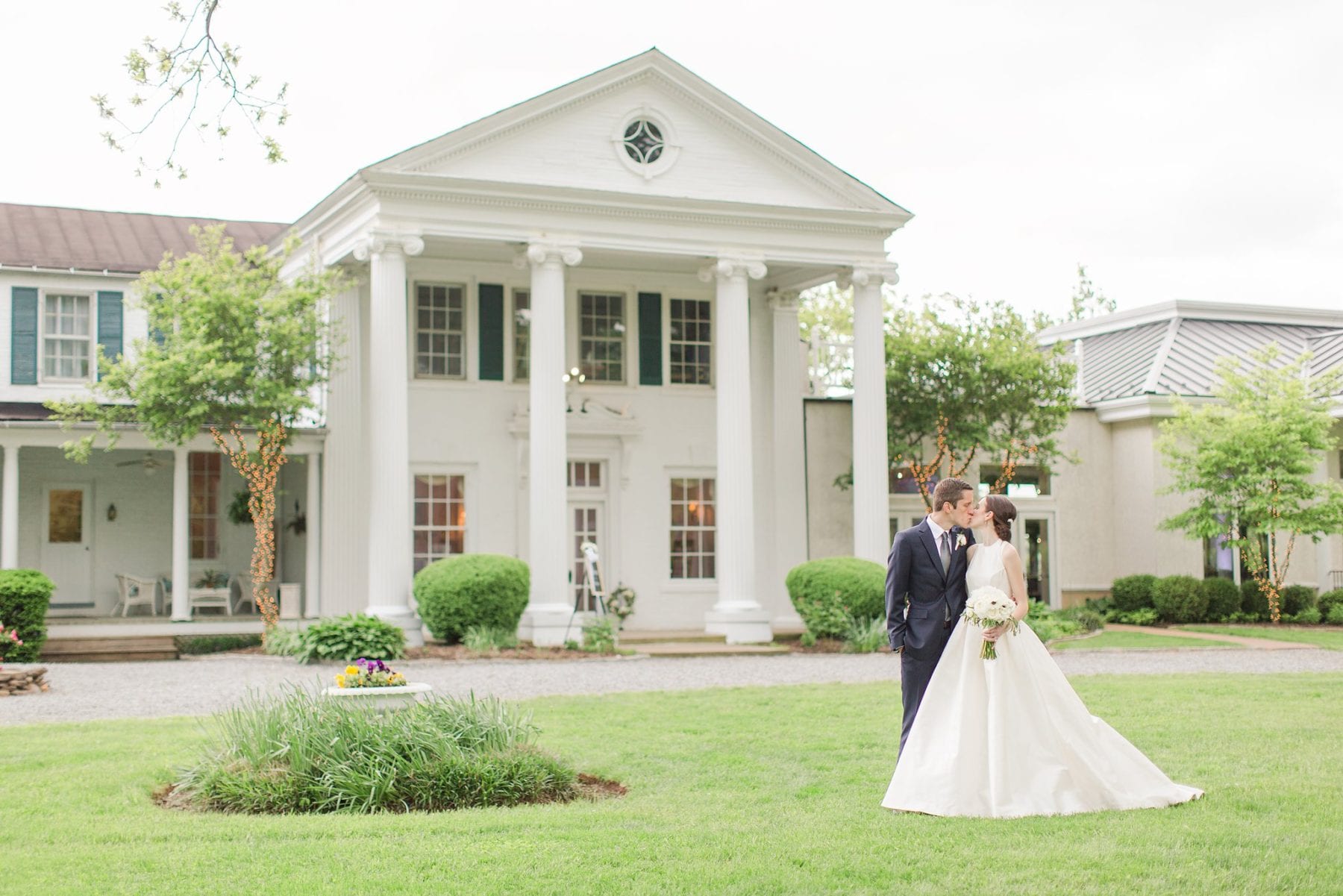 Whitehall Estate Wedding Photos Leesburg Wedding Photographer Megan Kelsey Photography Lauren & Jeff-188.jpg