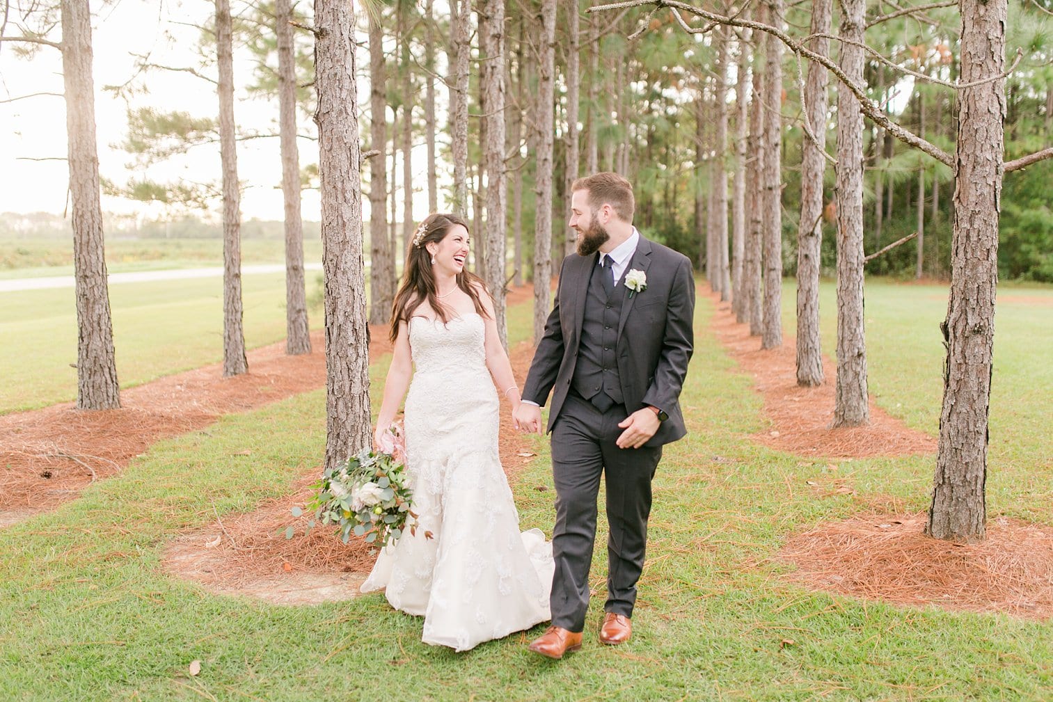 Bella Sera Gardens Wedding Alabama Wedding Photographer Megan Kelsey Photography-308.jpg