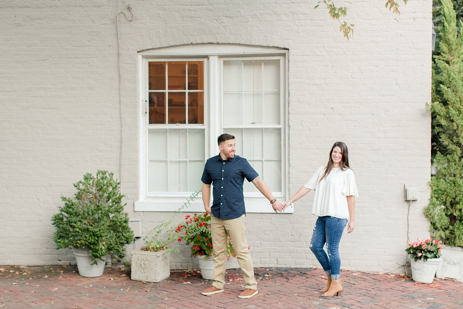 Fall Old Town Alexandria Engagement Photos Megan Kelsey Photography Virginia Wed-0020.jpg