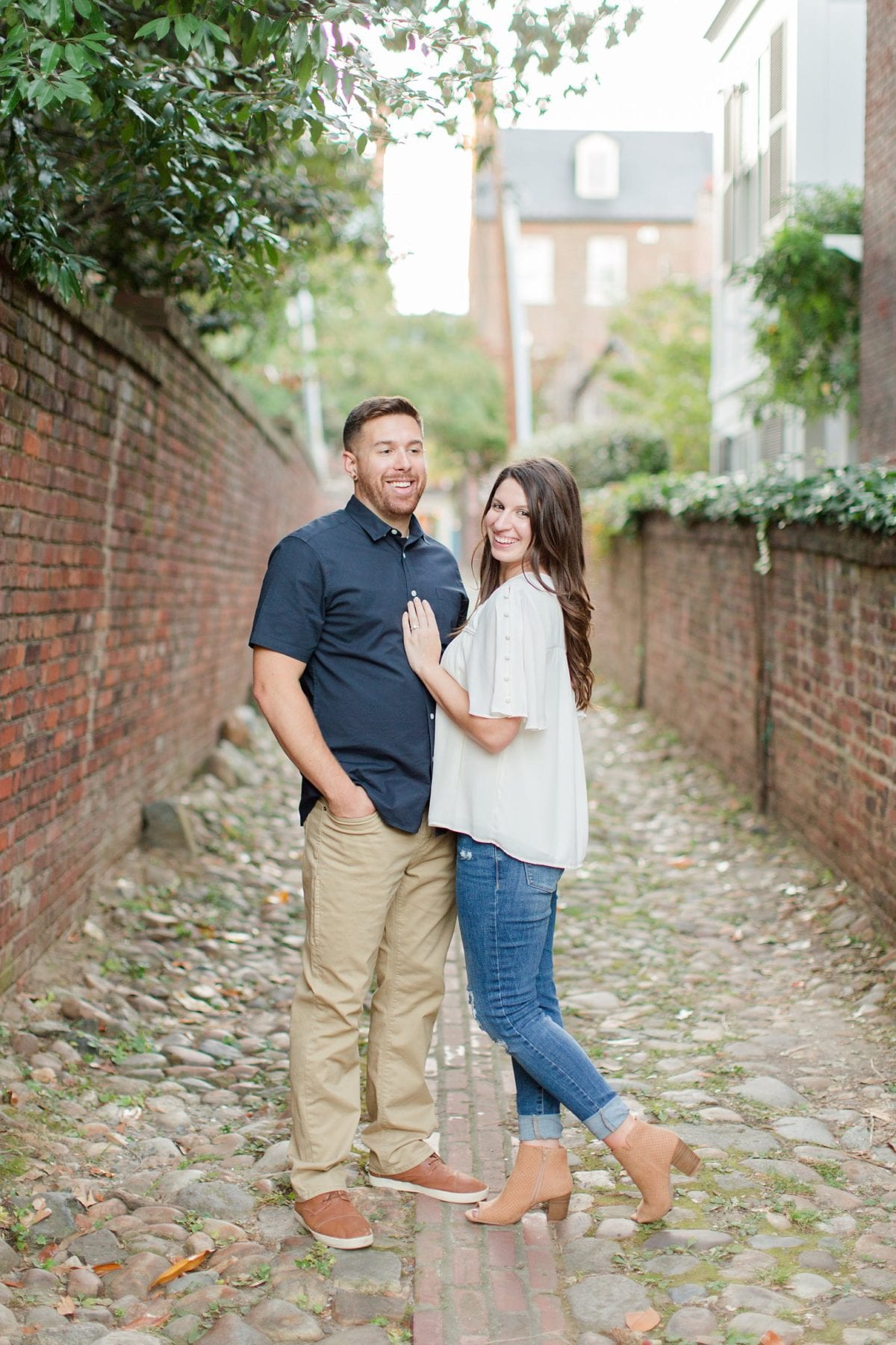 Fall Old Town Alexandria Engagement Photos Megan Kelsey Photography Virginia Wed-0028.jpg