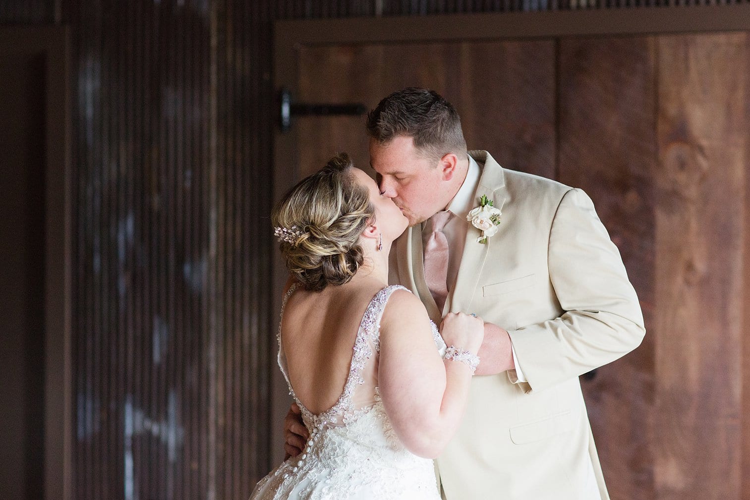 The Booking House Wedding Photos Pennsylvania Photographer Megan Kelsey Photography Kayla & Evan-189.jpg